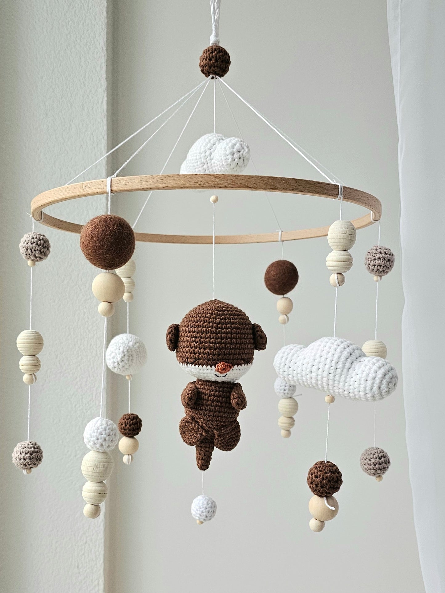 Baby Mobile Häkelliebe Otter dunkelbraun