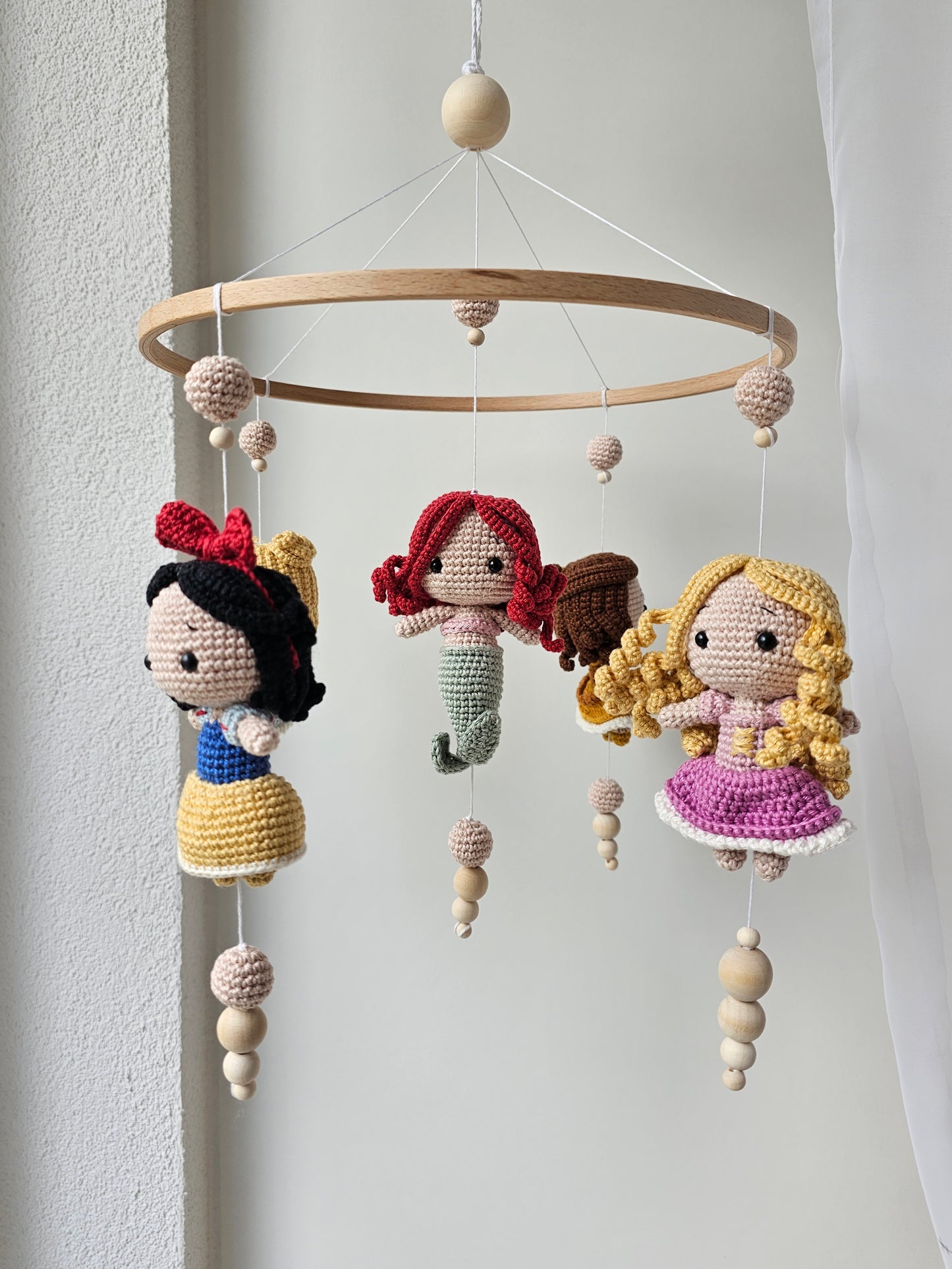 Babymobile Häkelliebe Disney Prinzessinnen