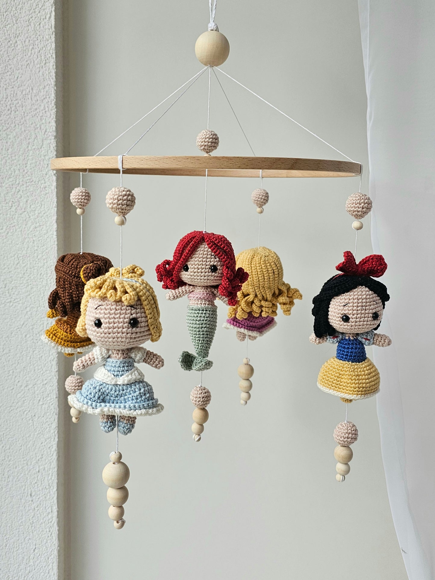 Babymobile Häkelliebe Disney Prinzessinnen