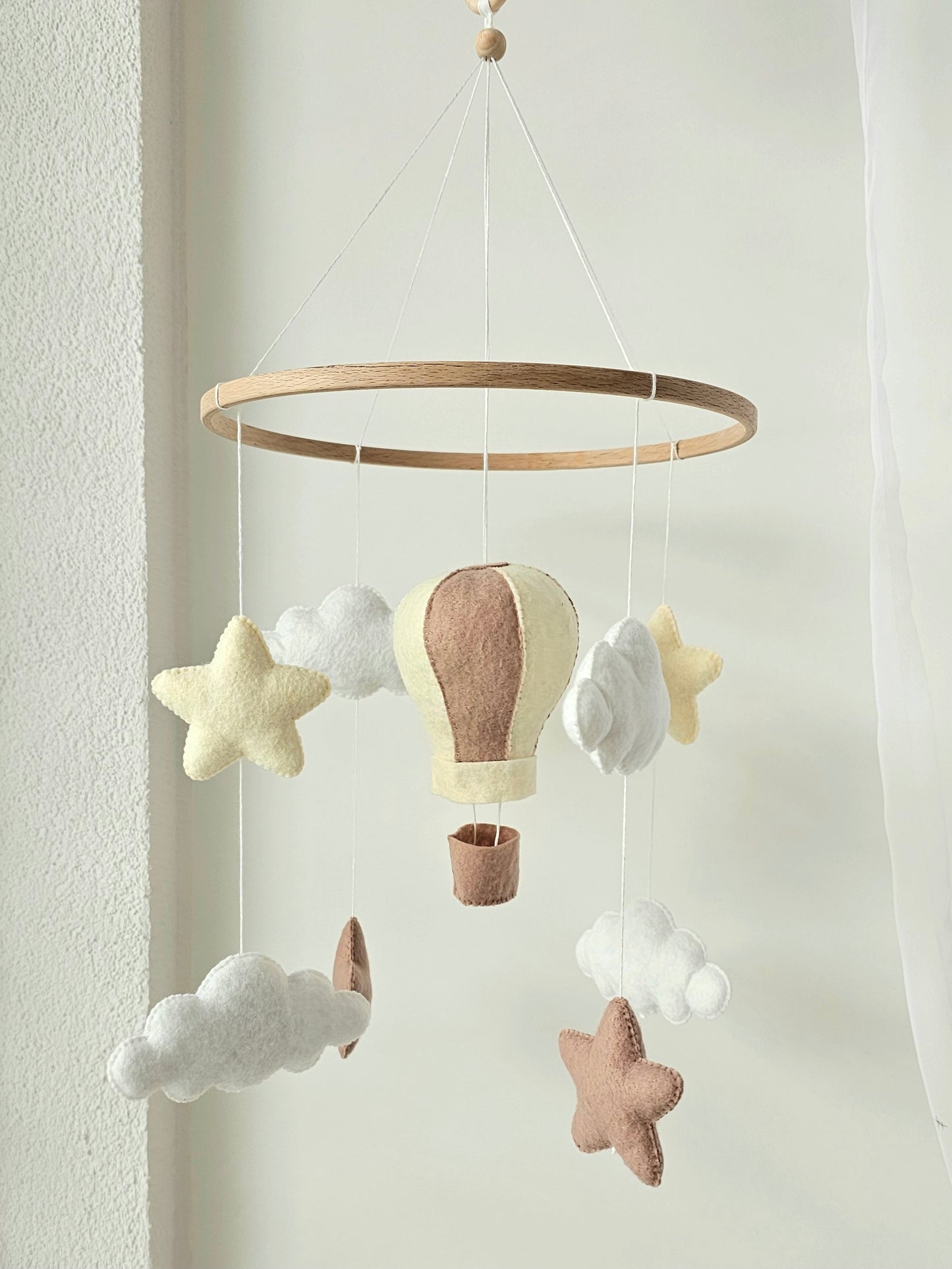 Baby Mobile Heissluftballon beige/crème/weiss