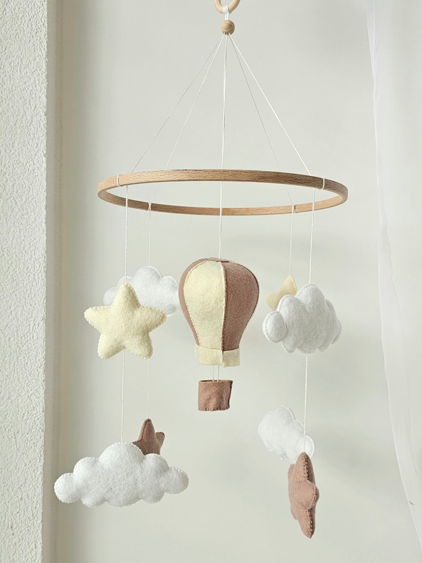 Baby Mobile Heissluftballon beige/crème/weiss