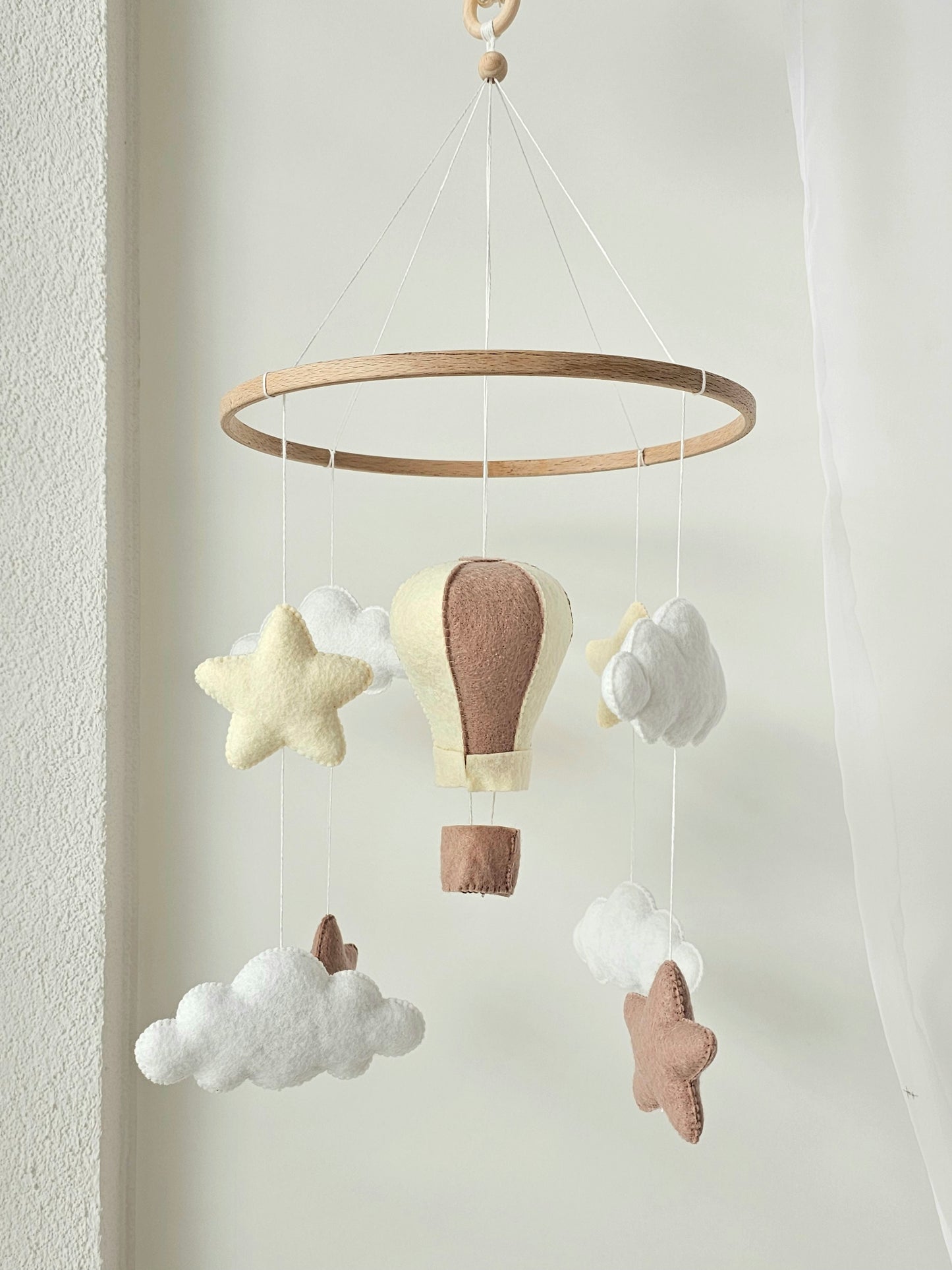 Baby Mobile Heissluftballon beige/crème/weiss