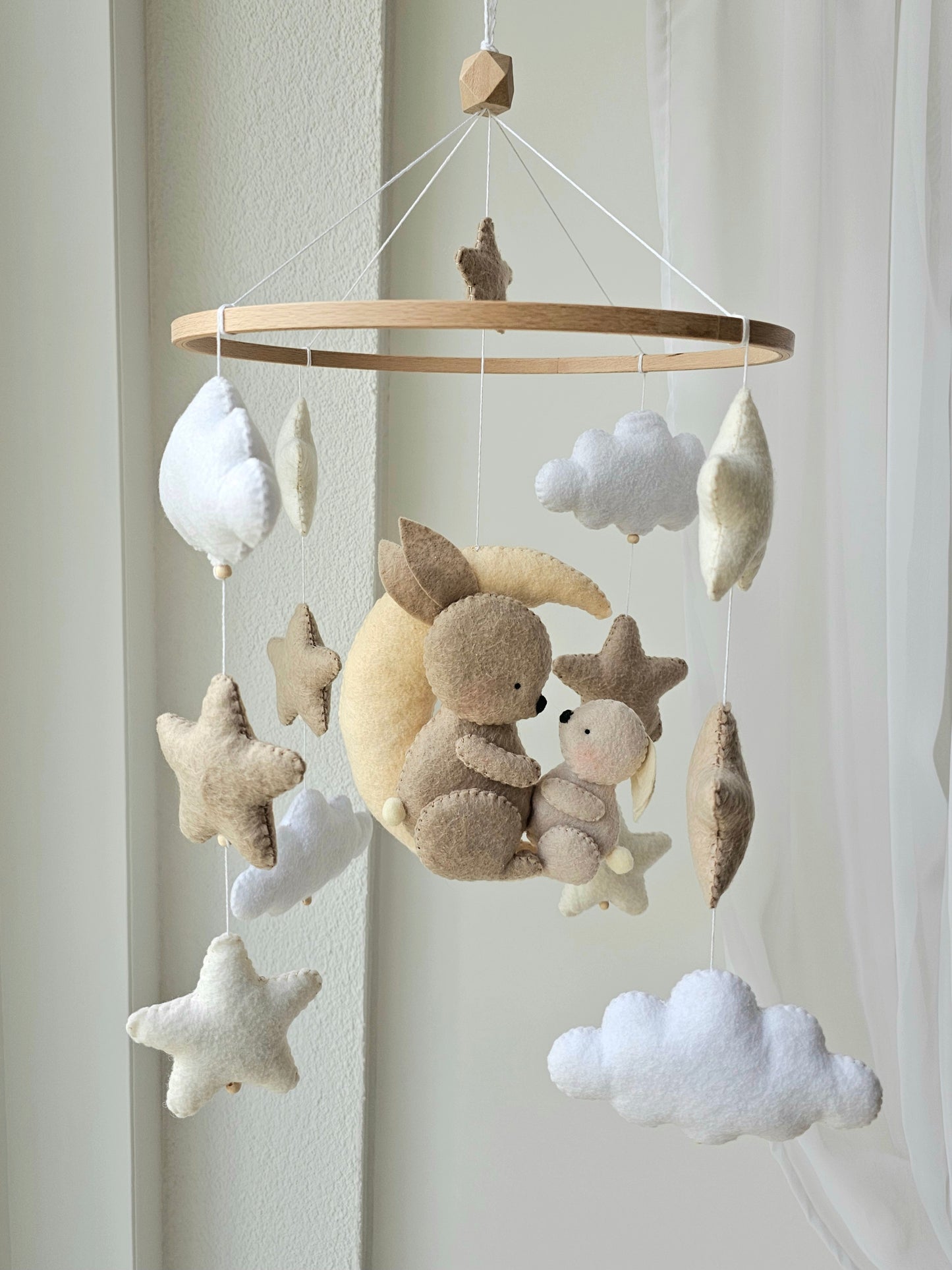 Baby Mobile Baby Häschen mit Baby