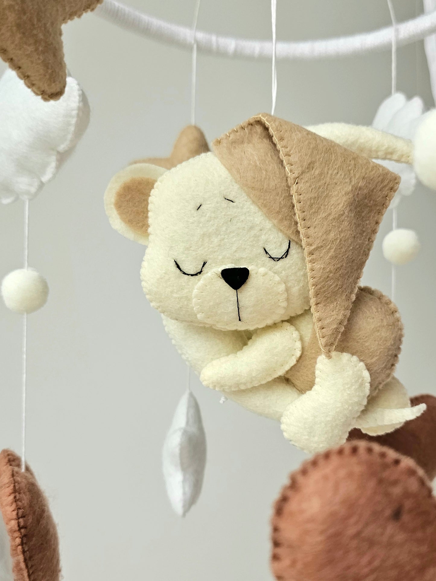 Baby Mobile Herz Bärchen beige