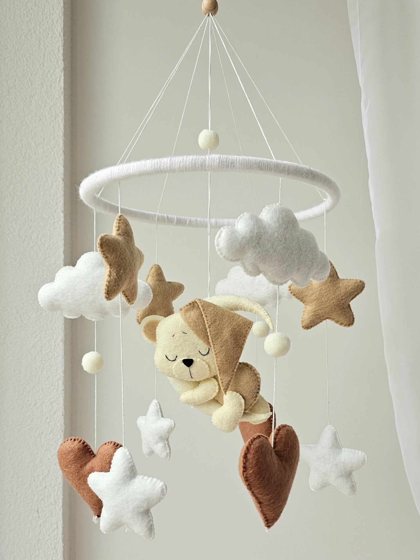 Baby Mobile Herz Bärchen beige