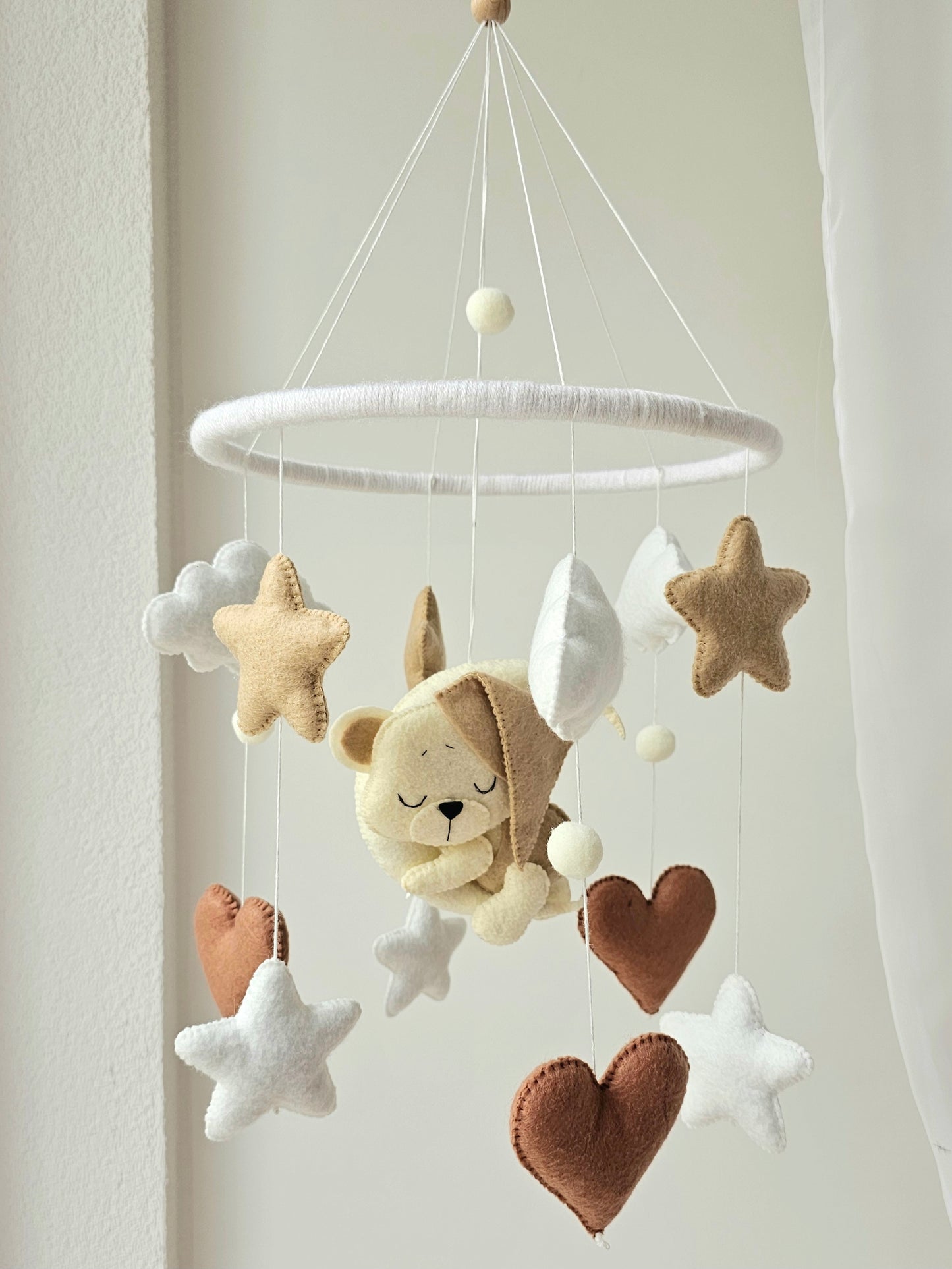 Baby Mobile Herz Bärchen beige