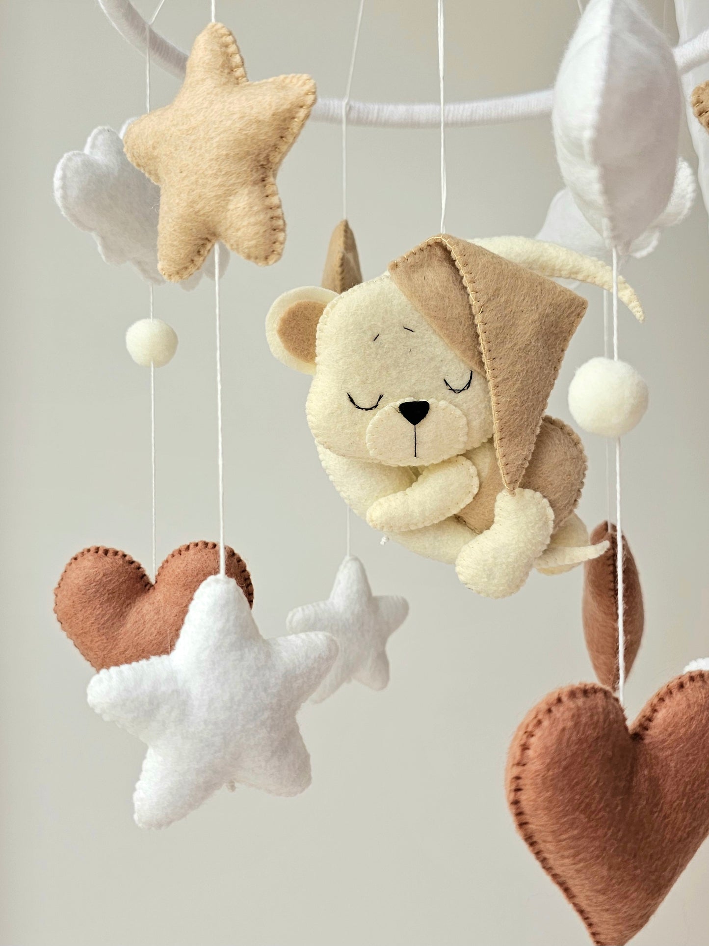 Baby Mobile Herz Bärchen beige