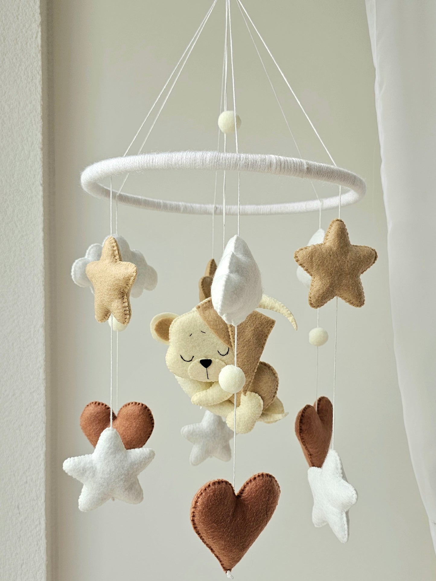 Baby Mobile Herz Bärchen beige