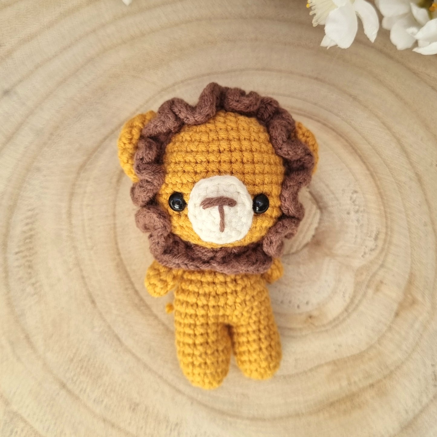Crochet Mini Löwe