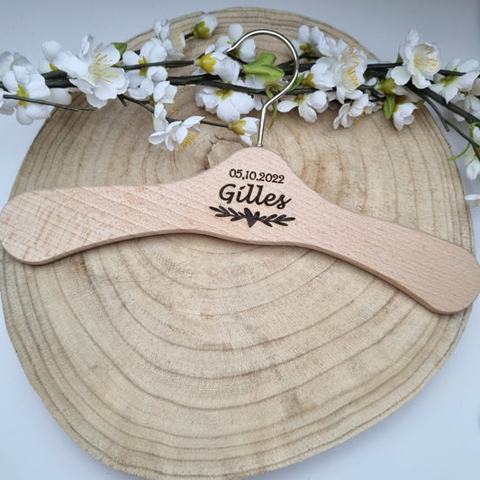 Baby Kleiderbügel personalisiert