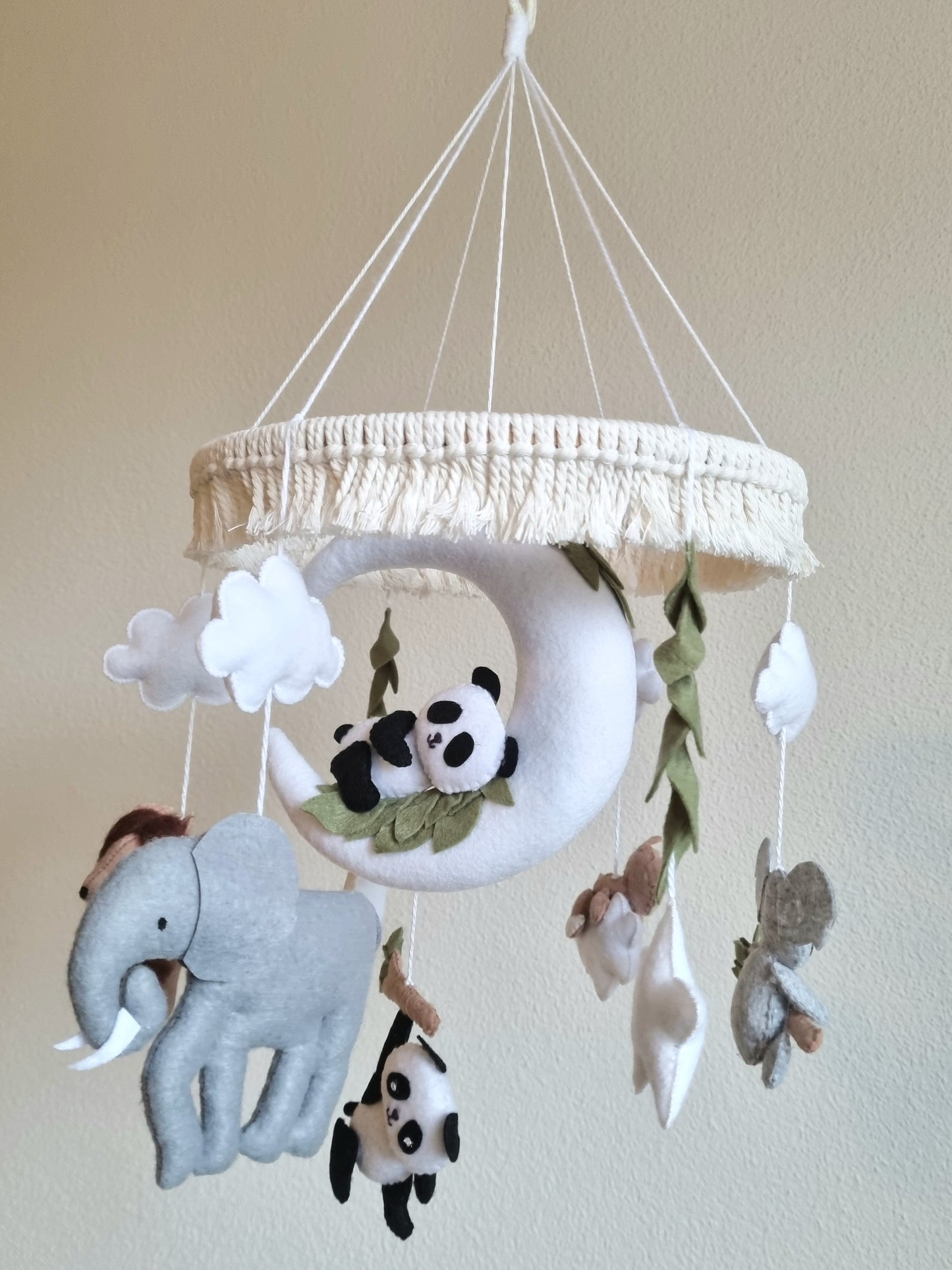Baby Mobile Makramee Panda