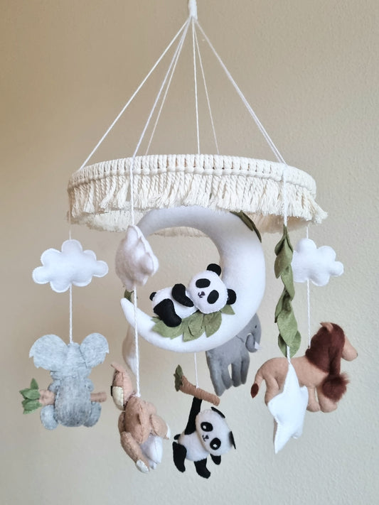 Baby Mobile Makramee Panda