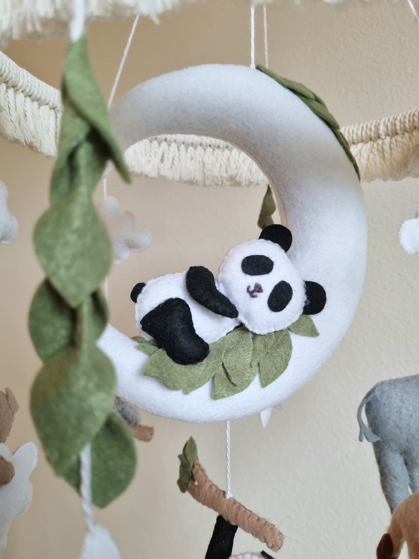 Baby Mobile Makramee Panda