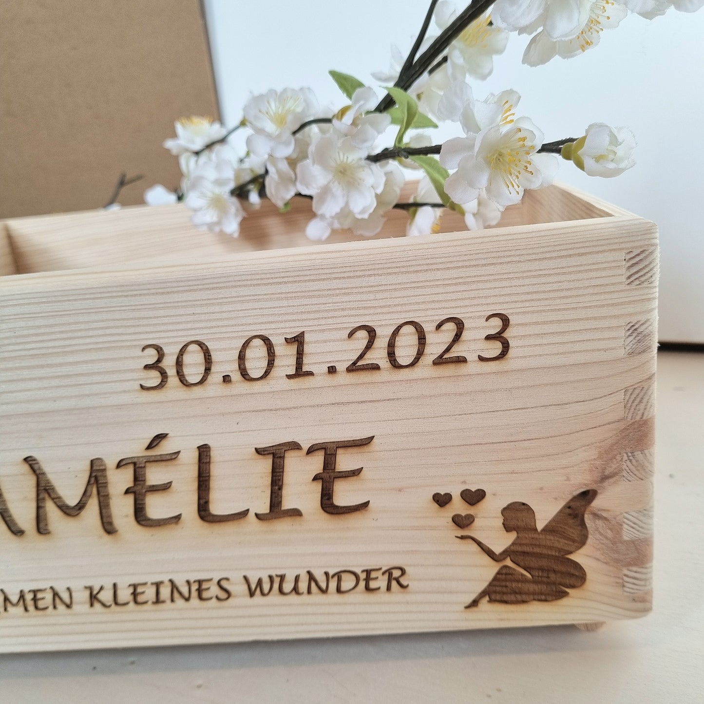 Geschenkbox ohne Deckel Basic Pusteblume personalisiert