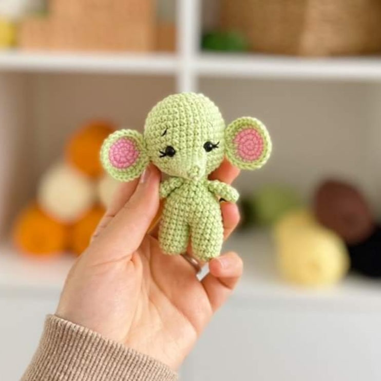 Crochet Mini Elefant grün/rosa