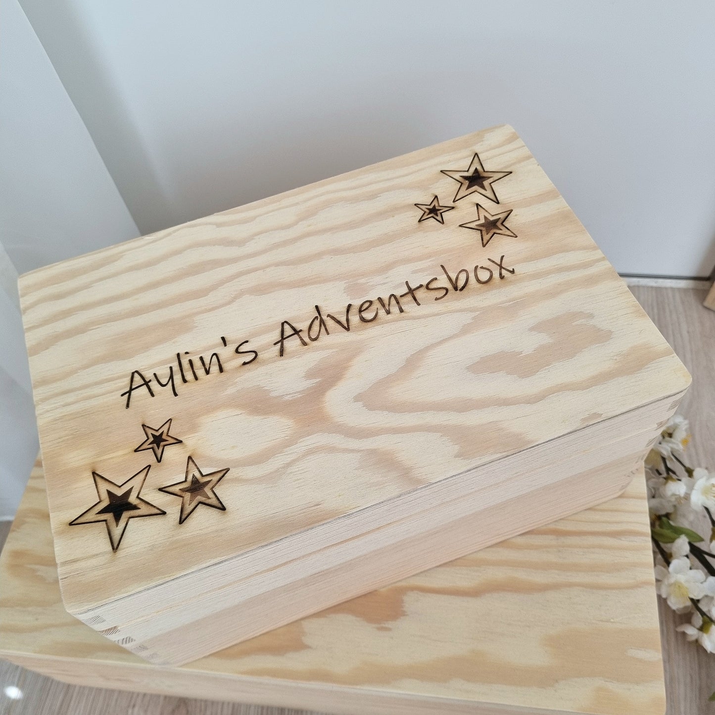 Adventsbox Stars personalisiert gross/klein