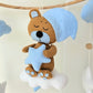 Baby Mobile träumender Bär blau
