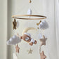 Baby Mobile Mini schlafender Bär mit Mütze weiss