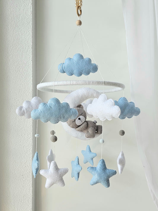 Baby Mobile träumender Bär blau, grau