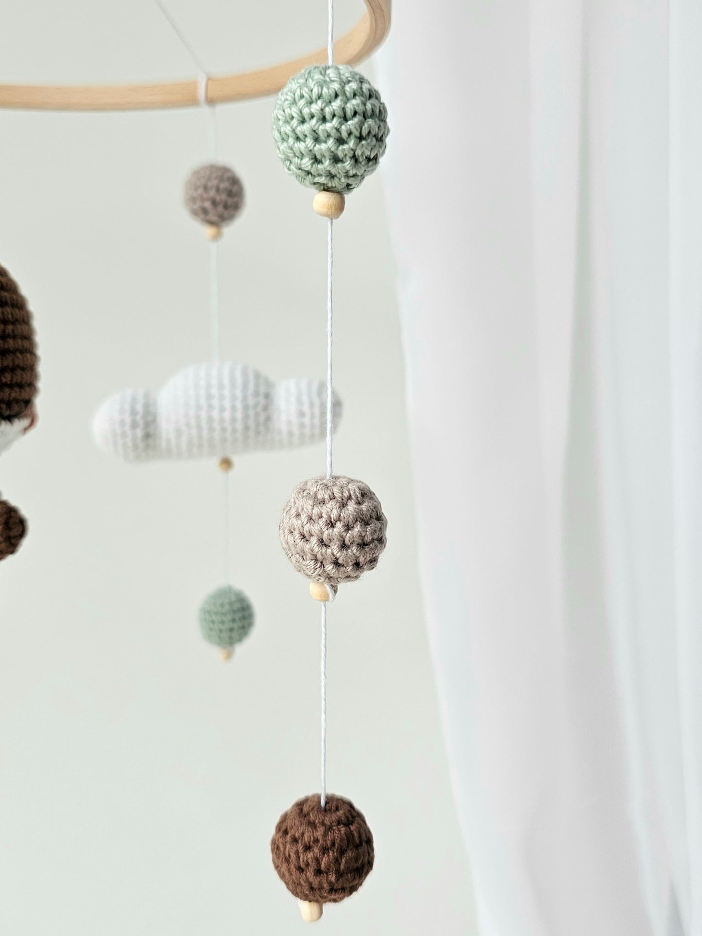 Baby Mobile Häkelliebe Otter beige/dunkelbraun/türkis