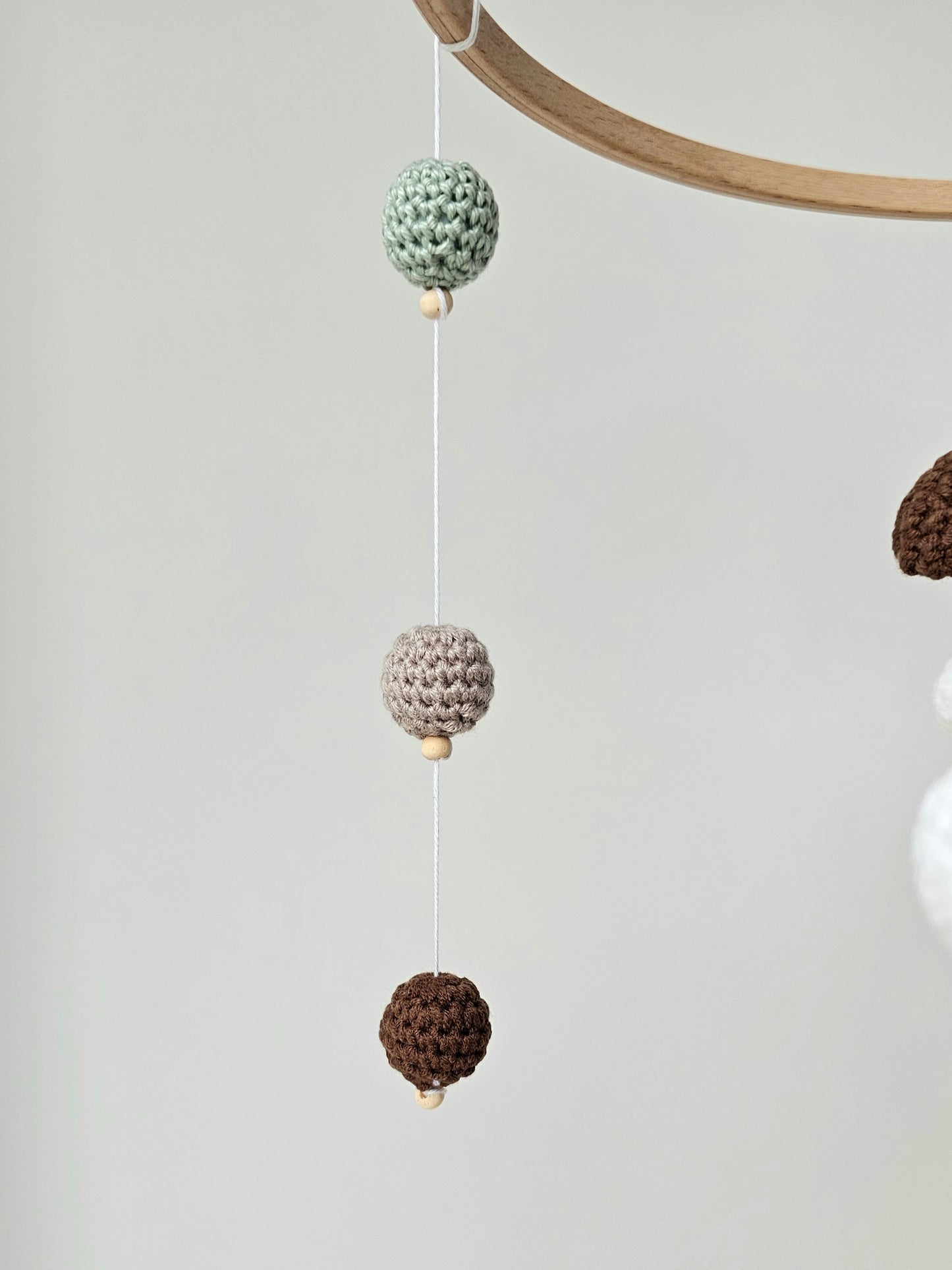 Baby Mobile Häkelliebe Otter beige/dunkelbraun/türkis
