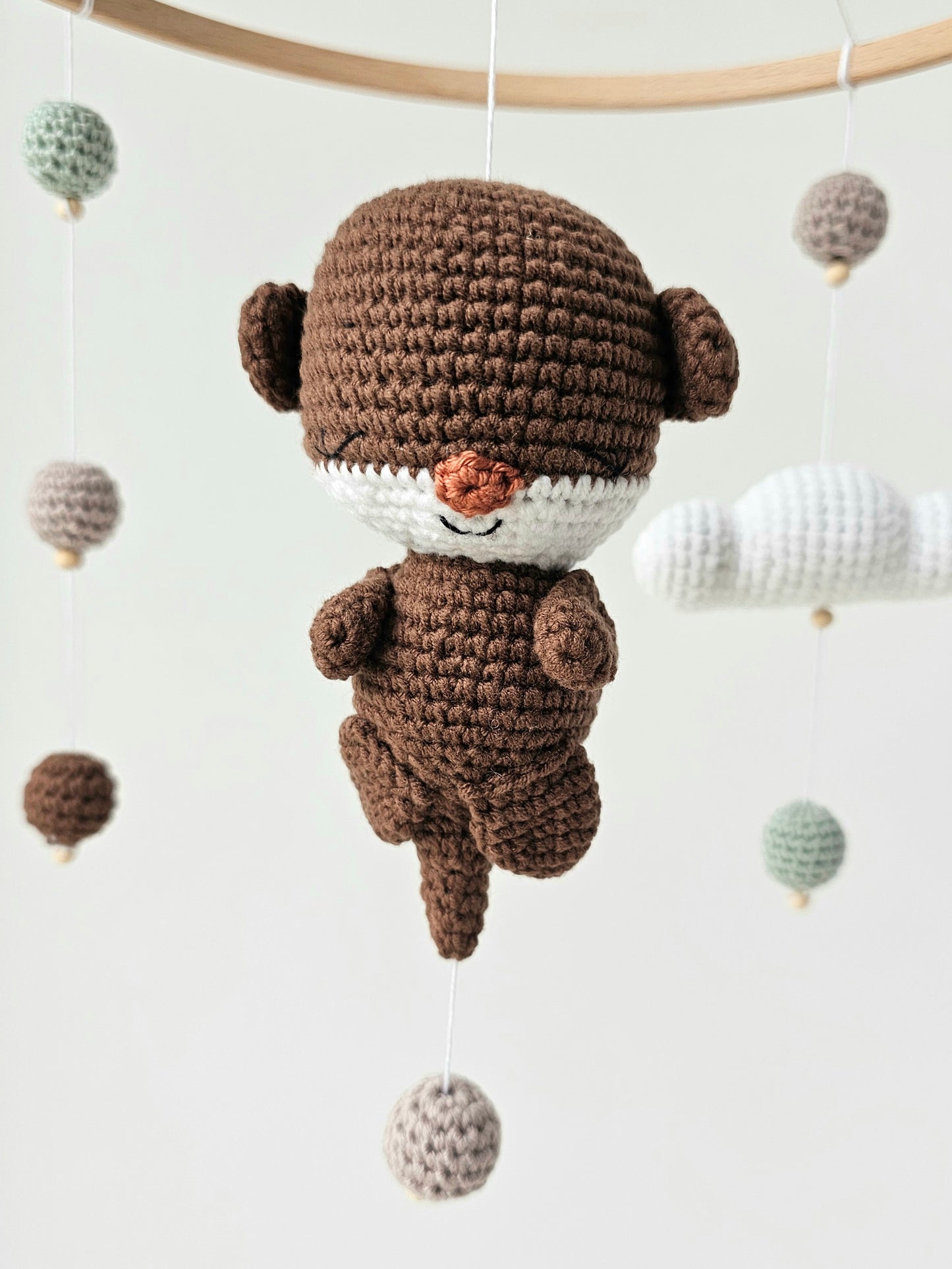 Baby Mobile Häkelliebe Otter beige/dunkelbraun/türkis