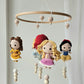 Babymobile Häkelliebe Disney Prinzessinnen