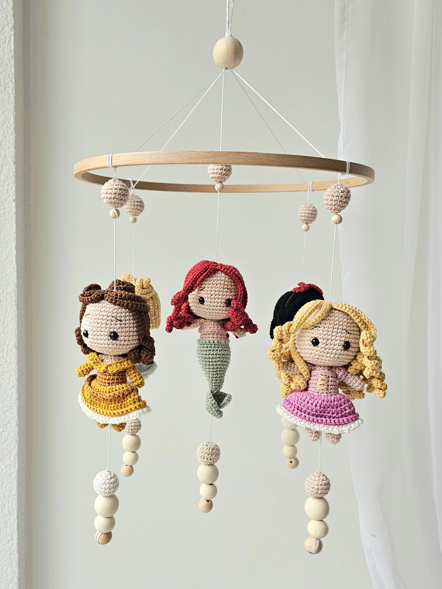 Babymobile Häkelliebe Disney Prinzessinnen