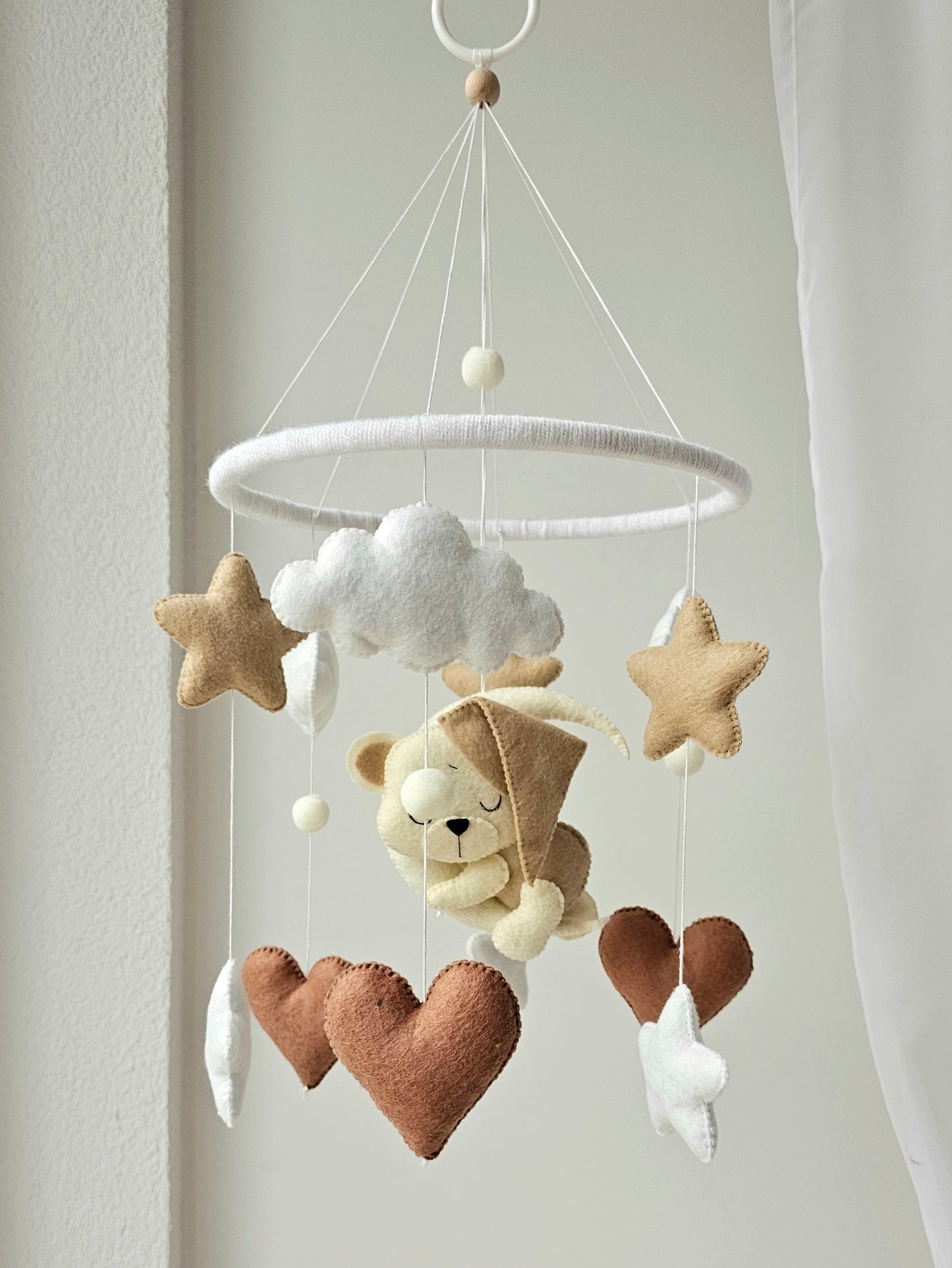 Baby Mobile Herz Bärchen beige