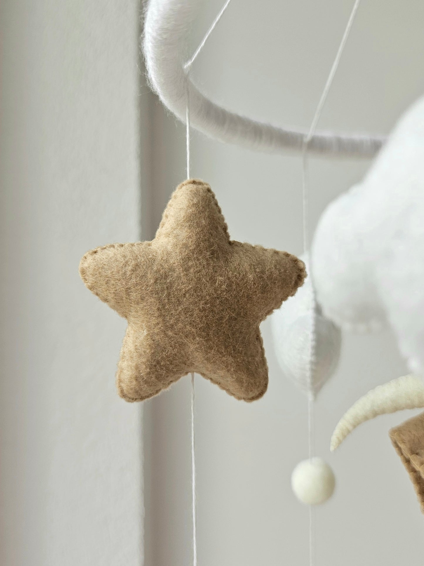 Baby Mobile Herz Bärchen beige