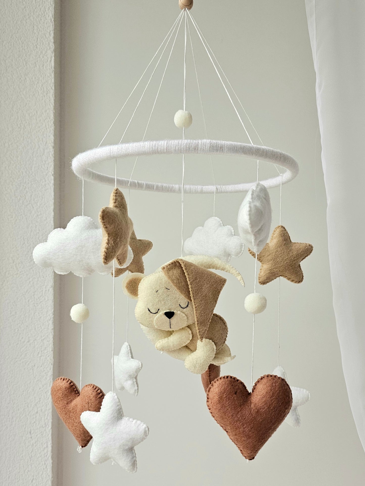 Baby Mobile Herz Bärchen beige