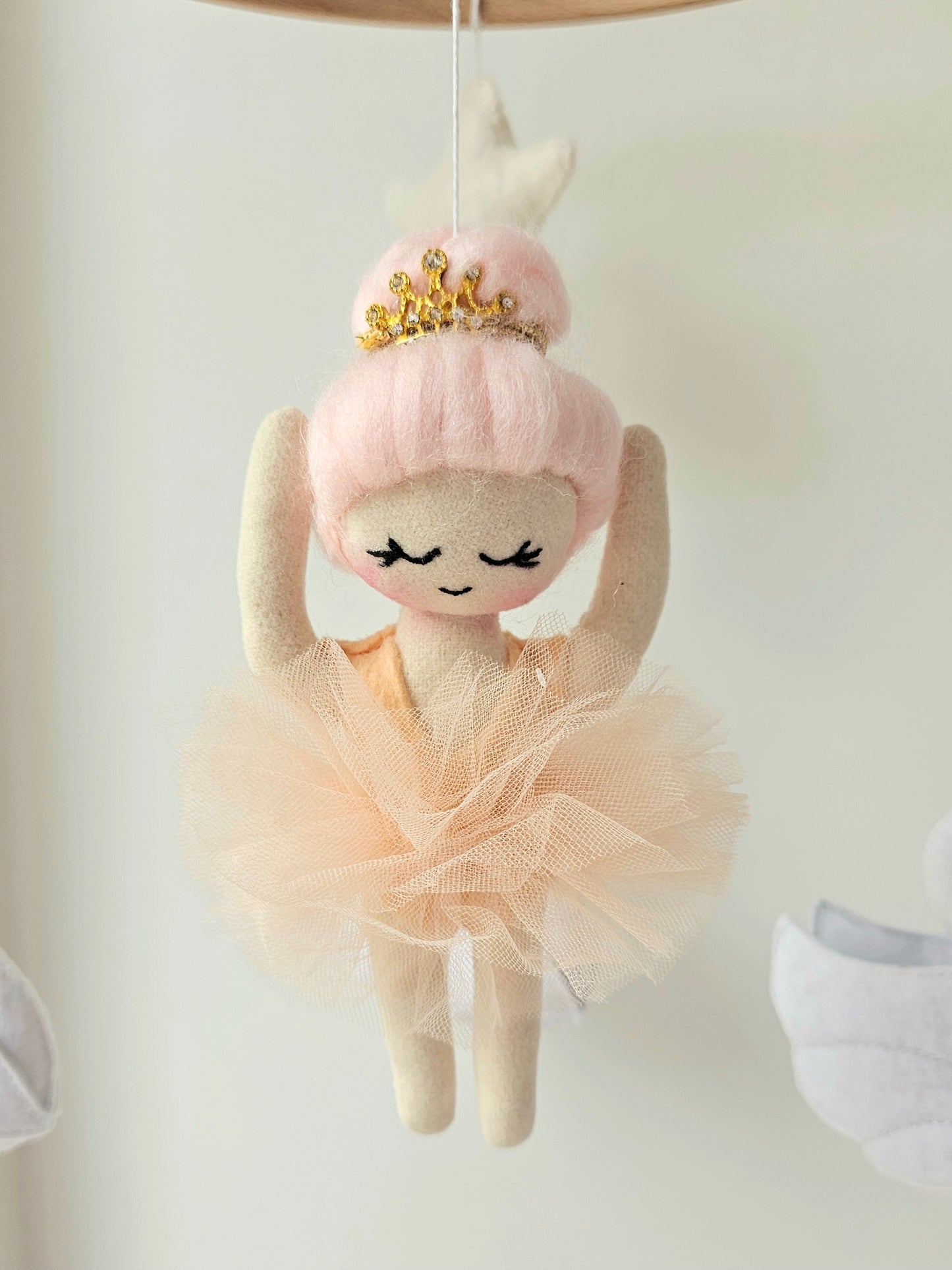Baby Mobile Ballerina peach