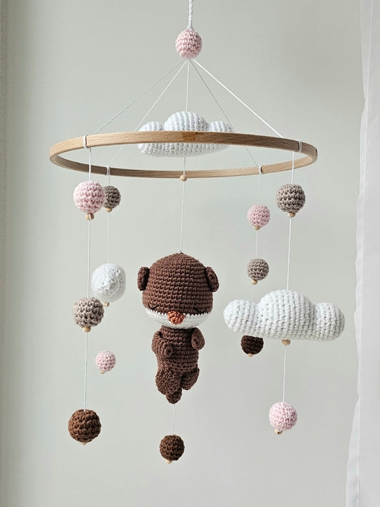 Baby Mobile Häkelliebe Otter braun/rosa