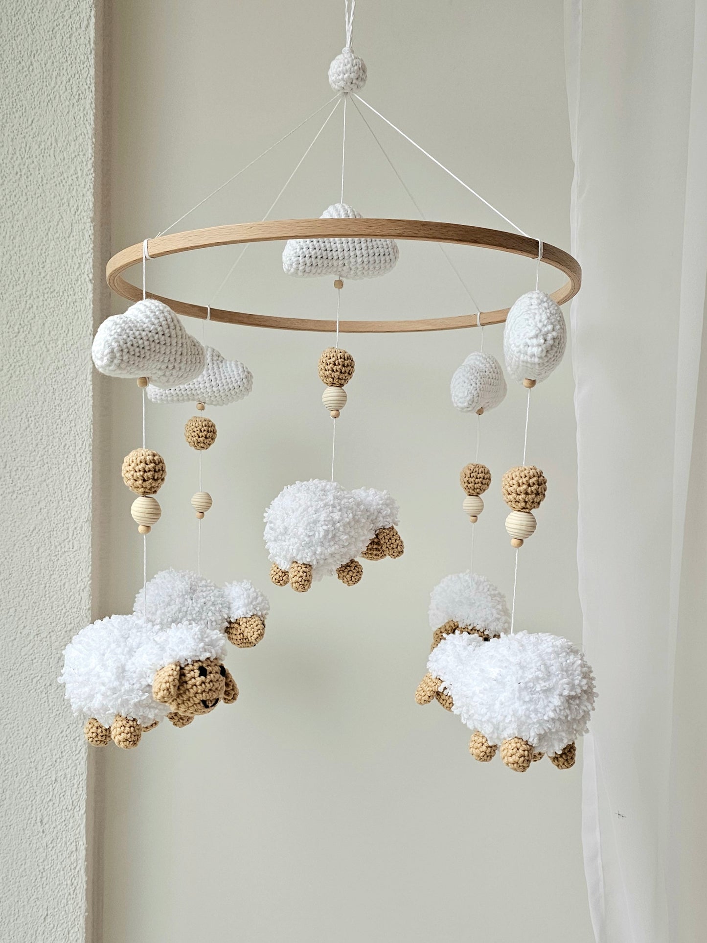 Baby Mobile tanzende Schäfchen