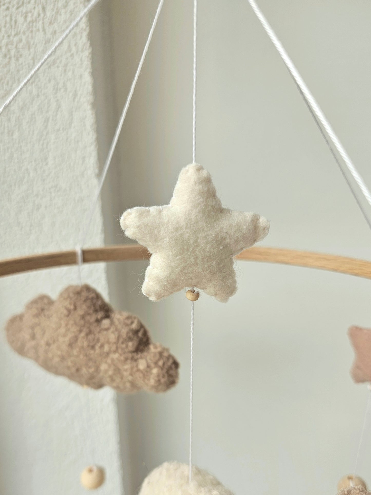 Baby Mobile Pouffy Bärchen beige/hellbraun Mini