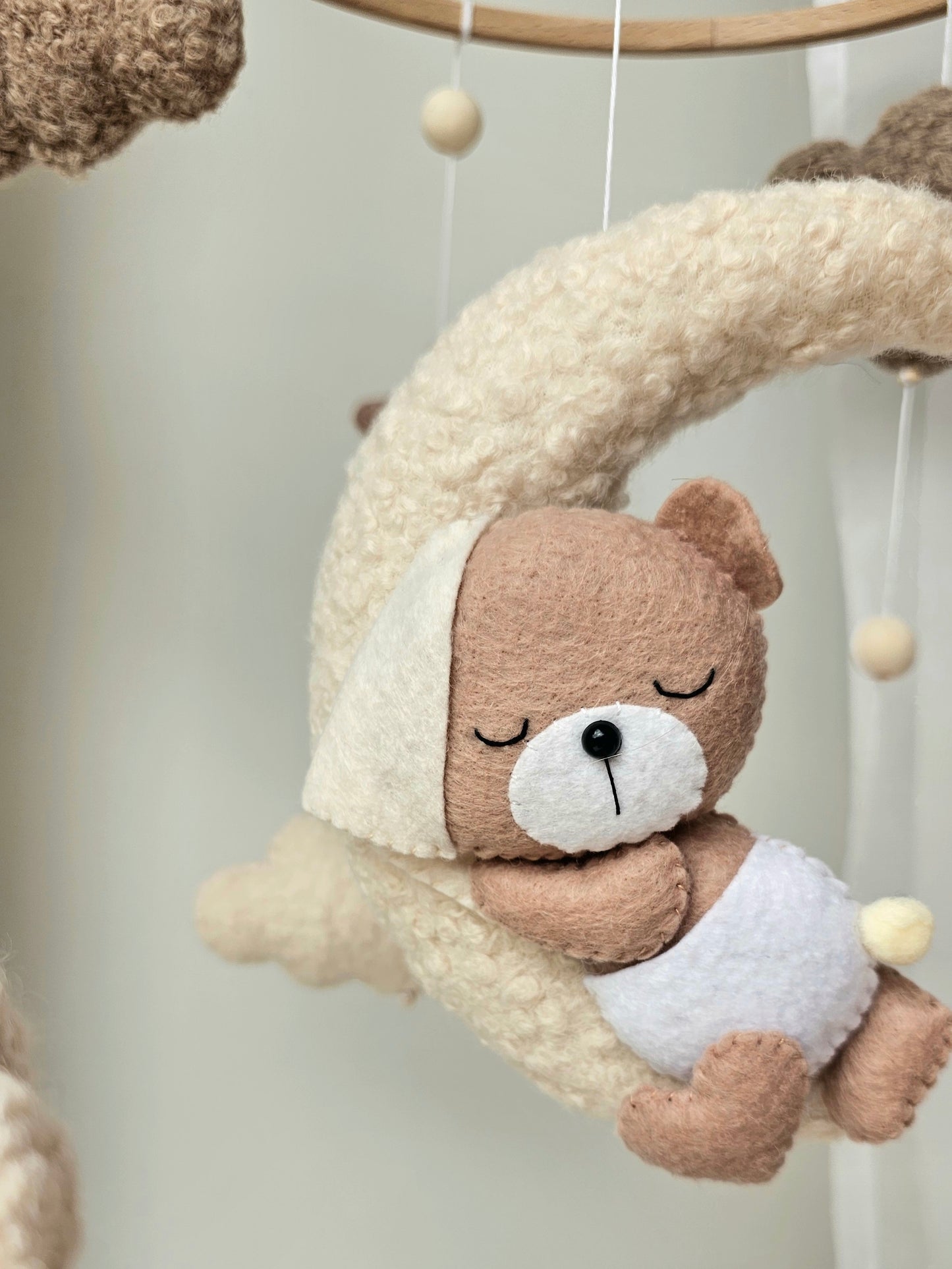 Baby Mobile Pouffy Bärchen beige/hellbraun