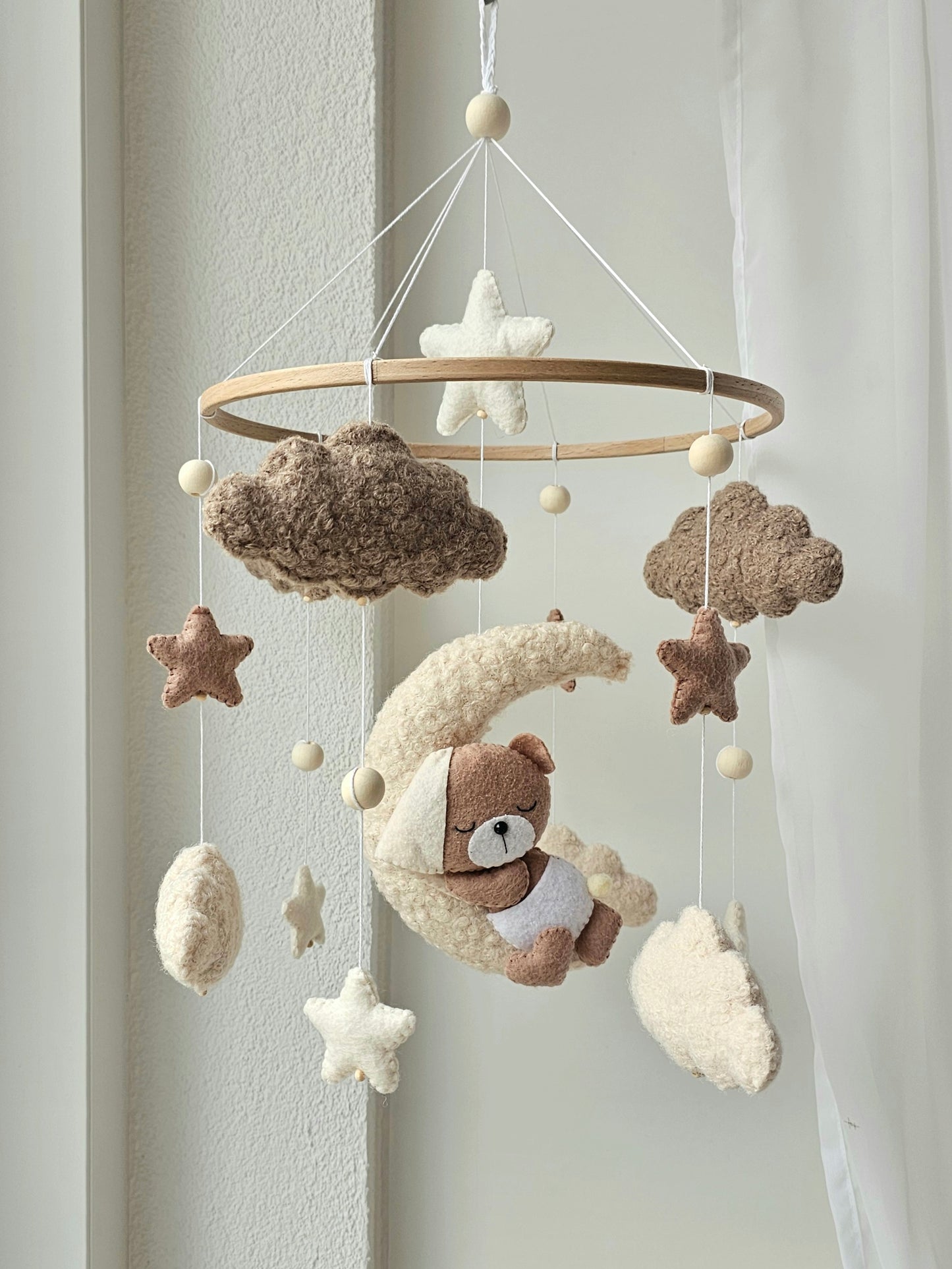 Baby Mobile Pouffy Bärchen beige/hellbraun