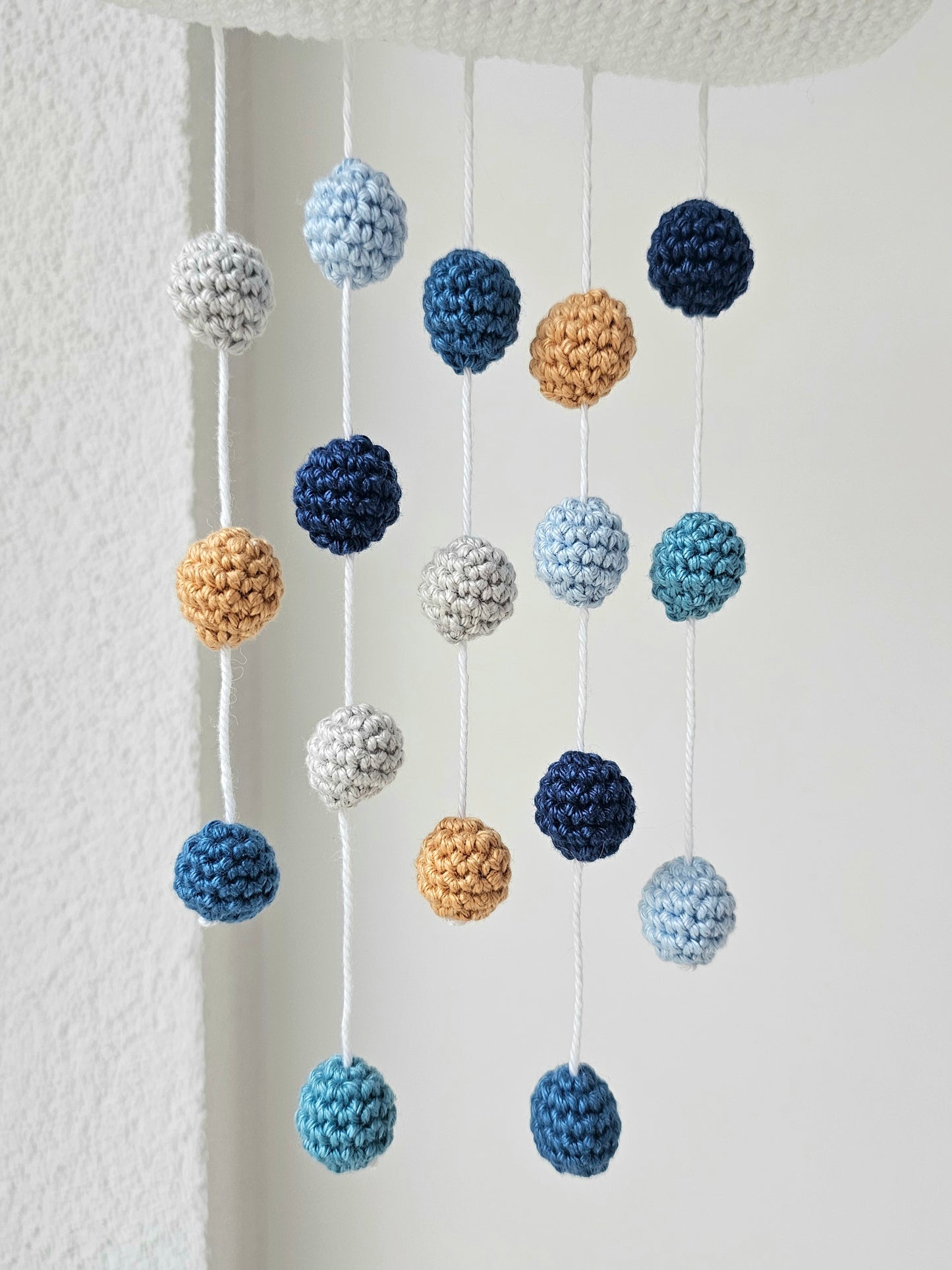 Baby Mobile Häkelwolke blau