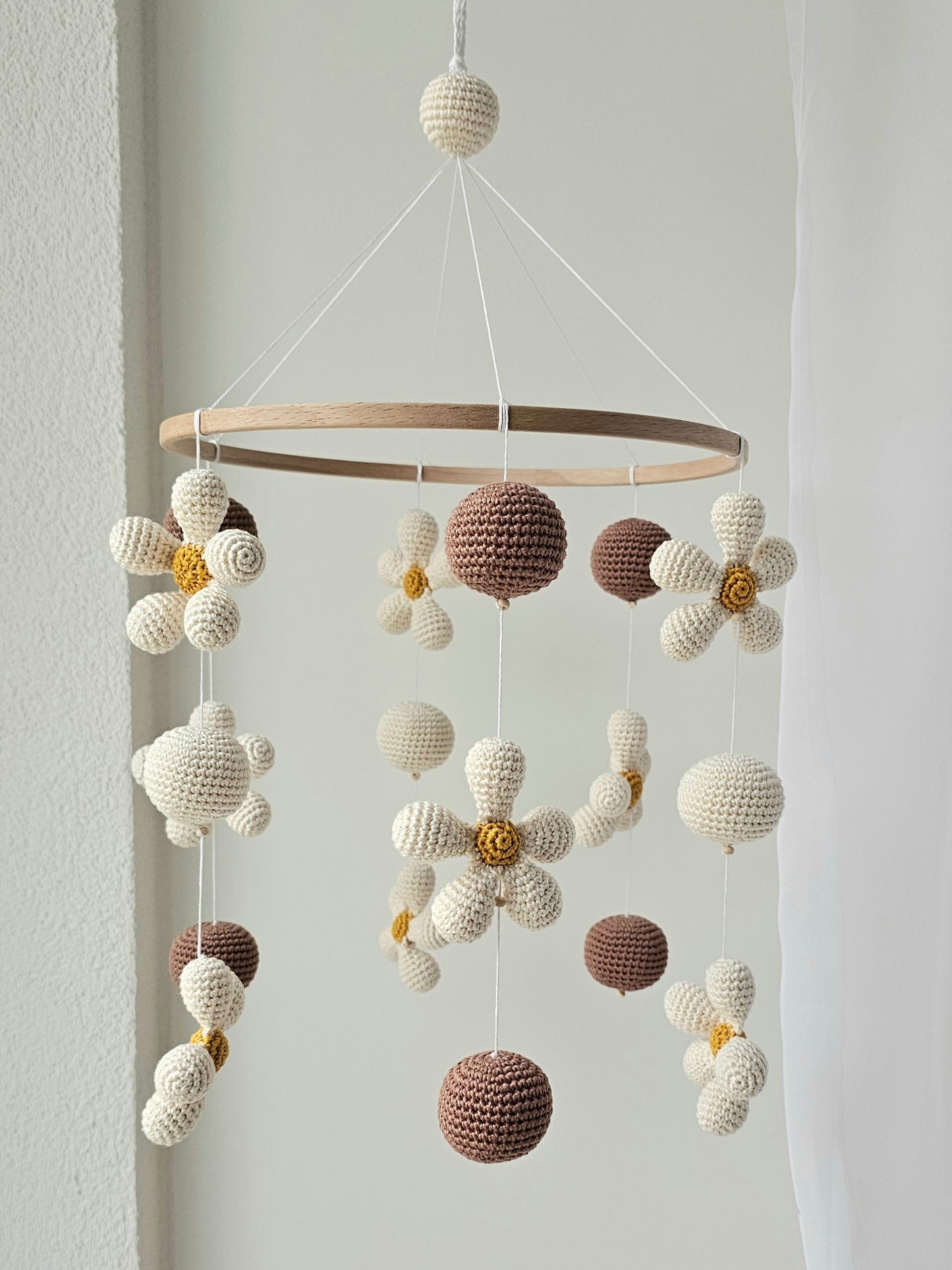 Baby Mobile Flower Power beige