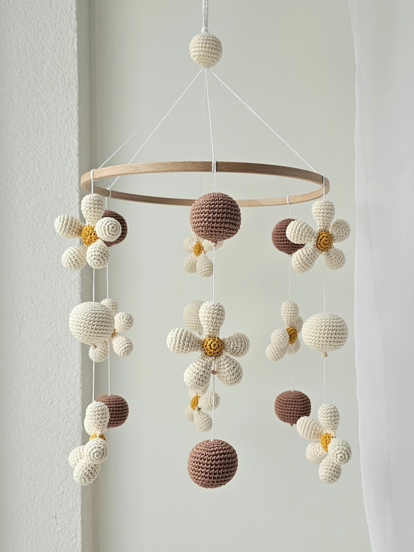Baby Mobile Flower Power beige