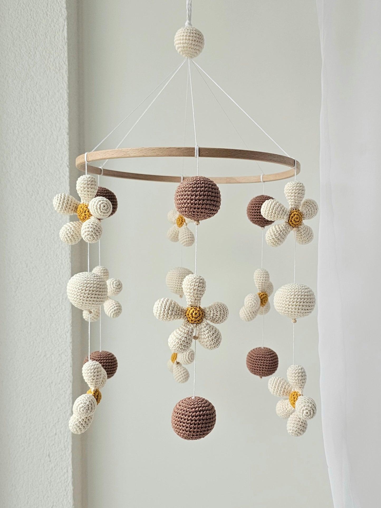 Baby Mobile Flower Power beige