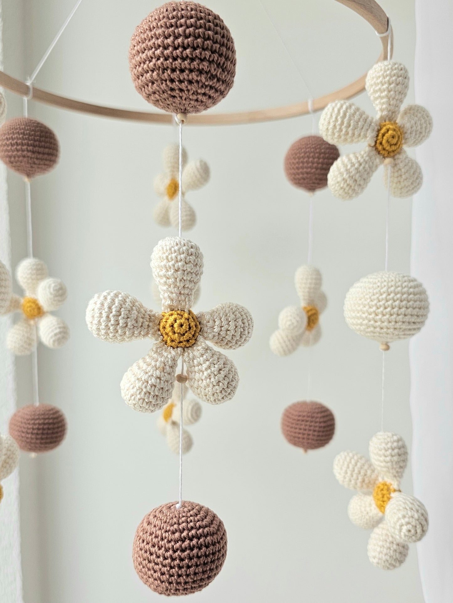 Baby Mobile Flower Power beige
