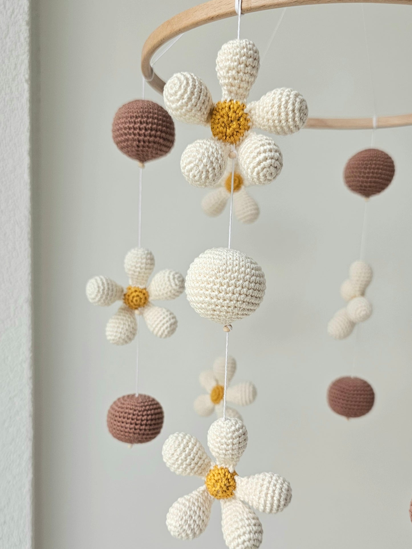 Baby Mobile Flower Power beige