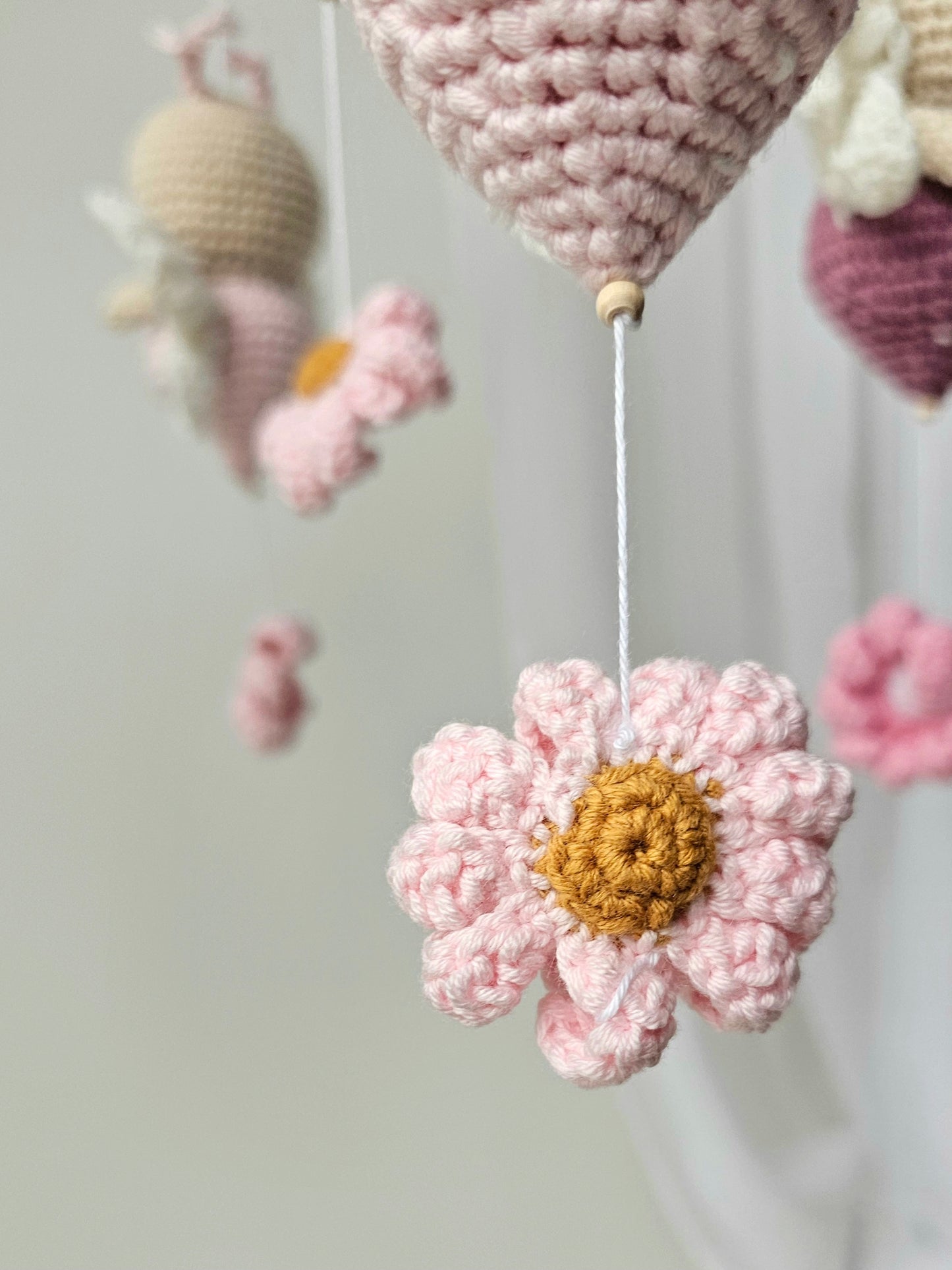 Baby Mobile Schmetterling Blumen Traum rosa
