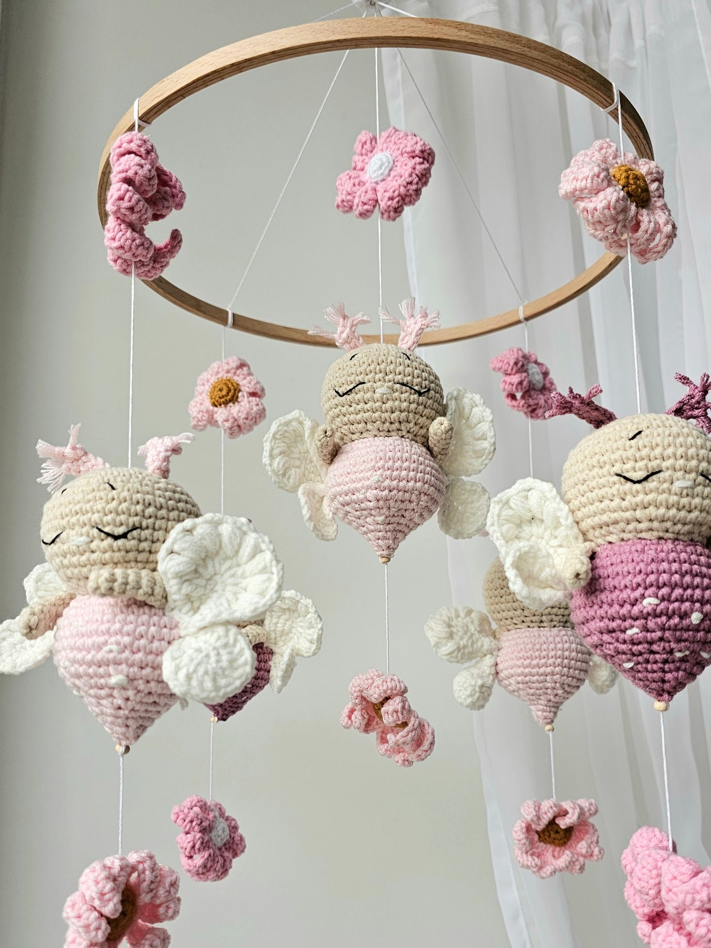 Baby Mobile Schmetterling Blumen Traum rosa