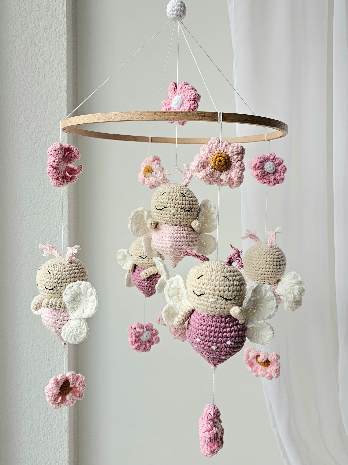 Baby Mobile Schmetterling Blumen Traum rosa