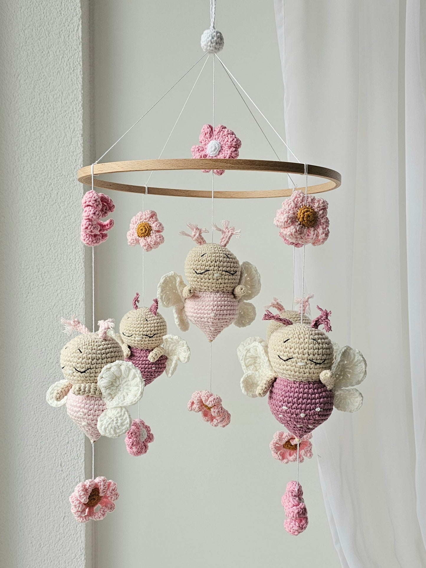Baby Mobile Schmetterling Blumen Traum rosa