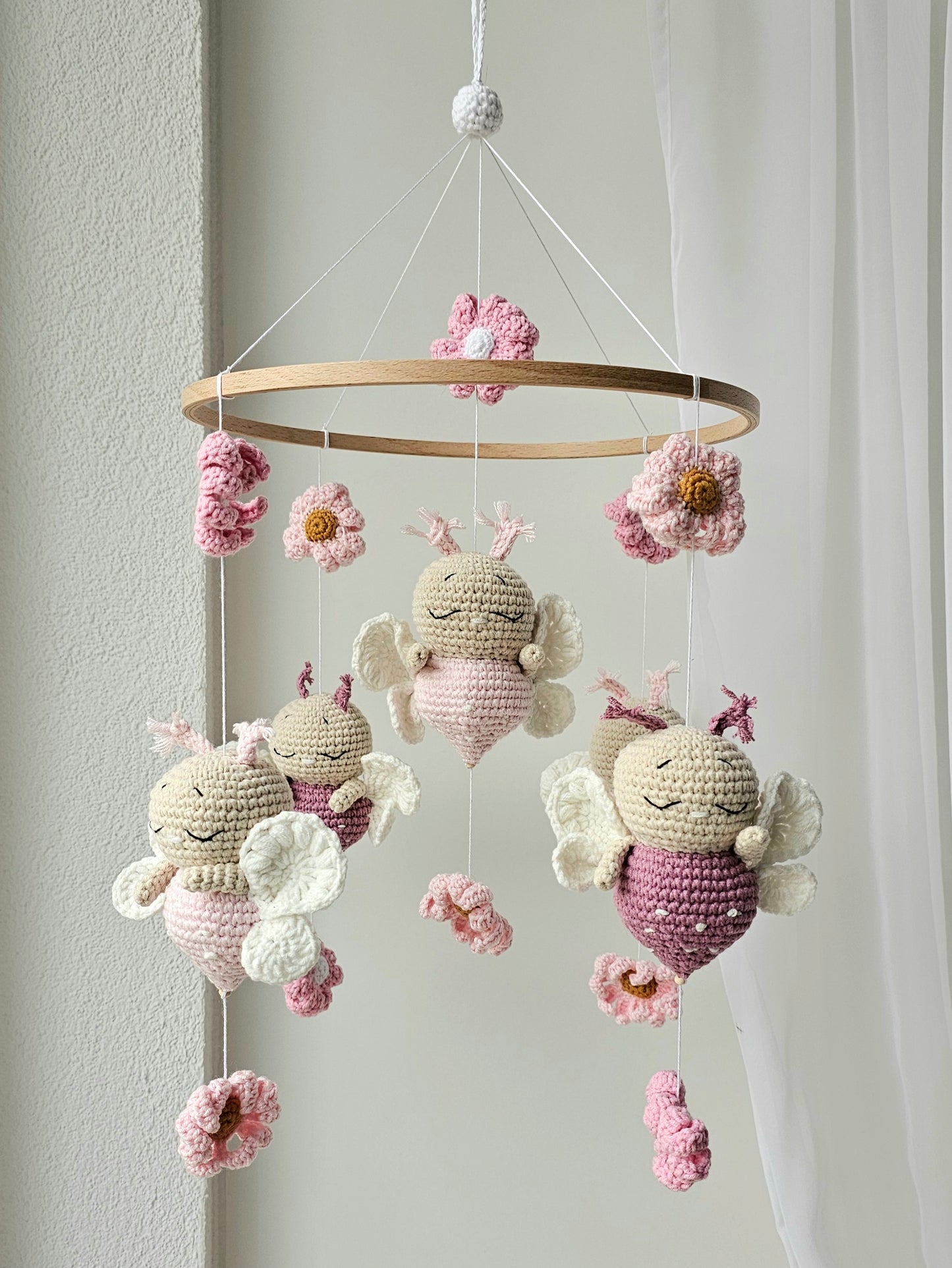 Baby Mobile Schmetterling Blumen Traum rosa