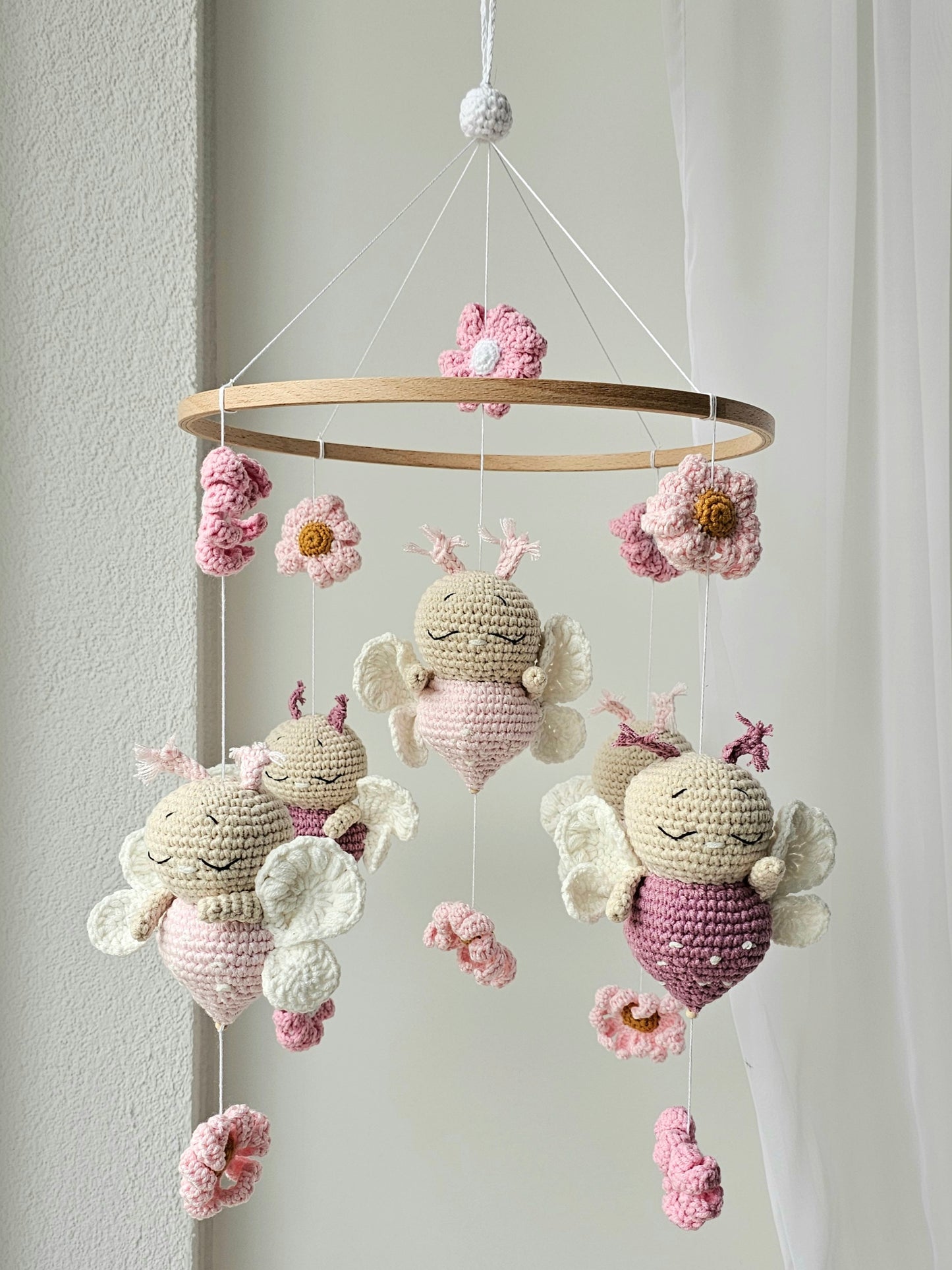 Baby Mobile Schmetterling Blumen Traum rosa