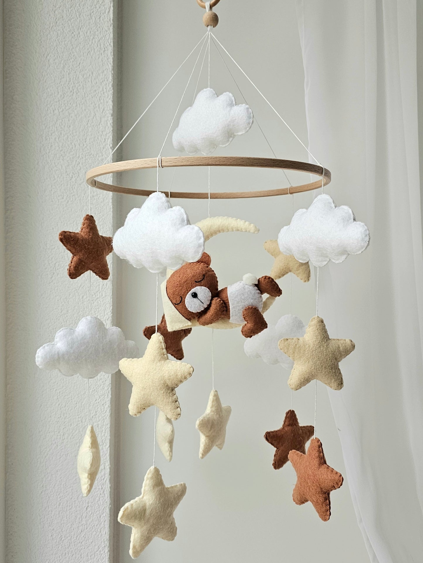 Baby Mobile Bärchen mit Mütze hellgelb